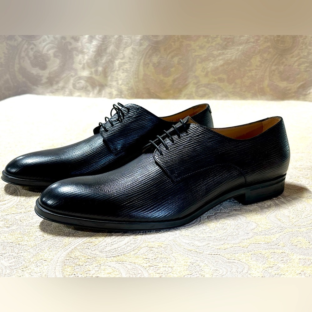 NWOB BOSS Lace ups